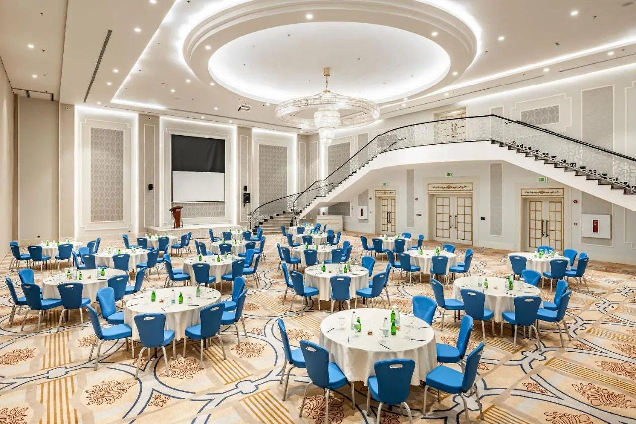 Radisson Blu Plaza Jeddah Hotel