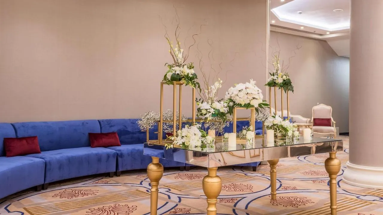 Radisson Blu Plaza Jeddah Hotel 4*,