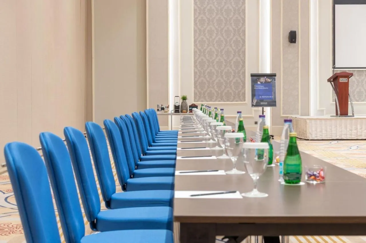 Radisson Blu Plaza Jeddah Hotel